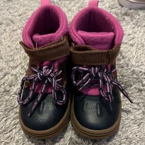 Cute duck boots by Carter’s size 5